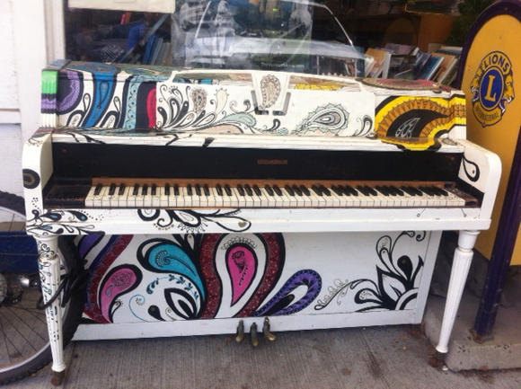 psychedelic piano